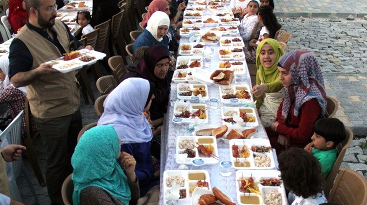 Hatay\'da Bayırbucak Türkmenlerine İftar