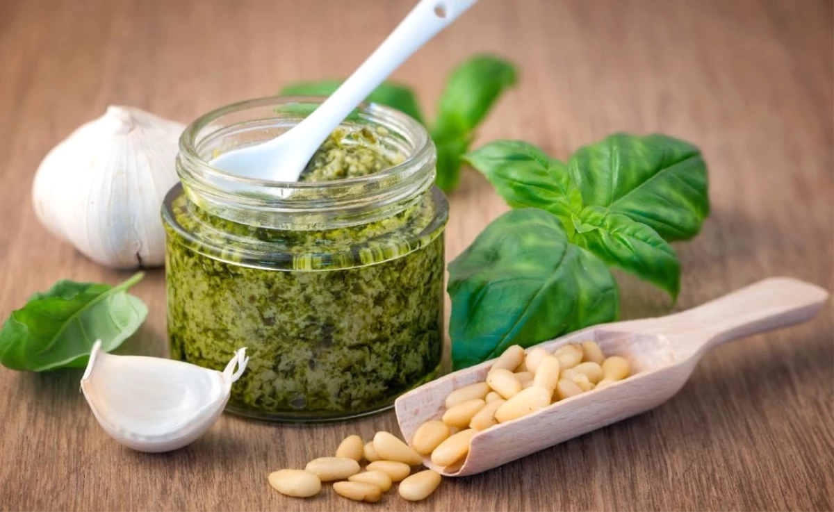 İtalya\'da Havaalanı Güvenliğinde Sıvı Limiti Pesto İçin Kaldırıldı