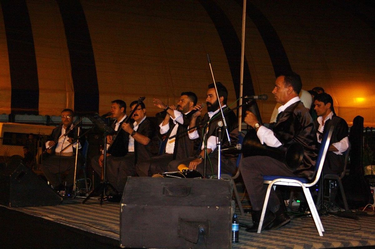 Kato\'da Operasyon, Eteğinde Sıra Gecesi