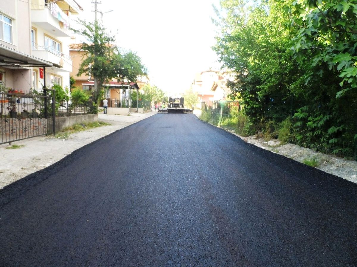 Mandıra\'ya Parke, Yeşilova\'ya Asfalt