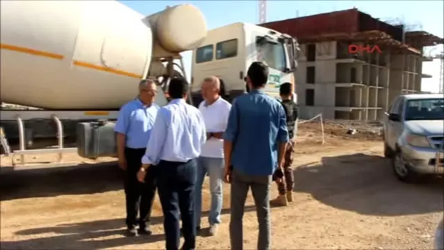 Mardin Nusaybin Kaymakamı Baysal, TOKİ Konutlarında Incelemelerde