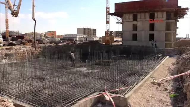 Mardin Nusaybin Kaymakamı Baysal, TOKİ Konutlarında Incelemelerde