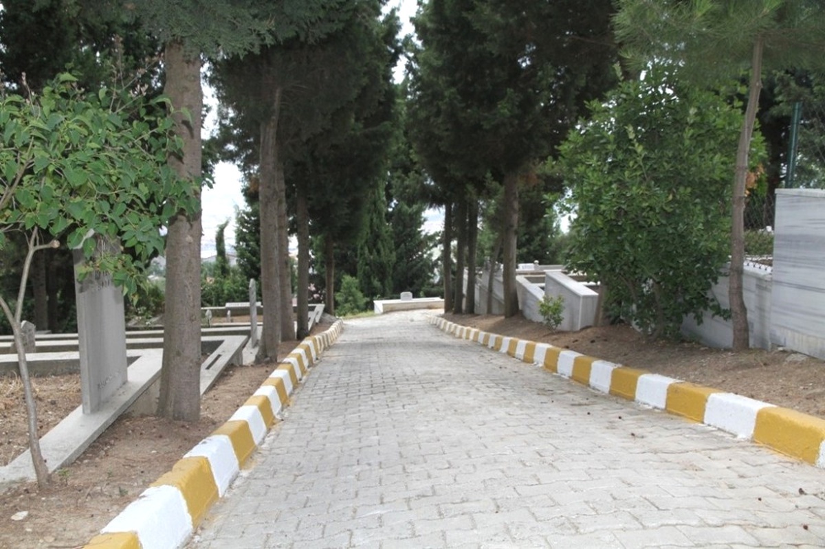 Mezarlıklara Ziyaret İçin Otobüs Seferleri