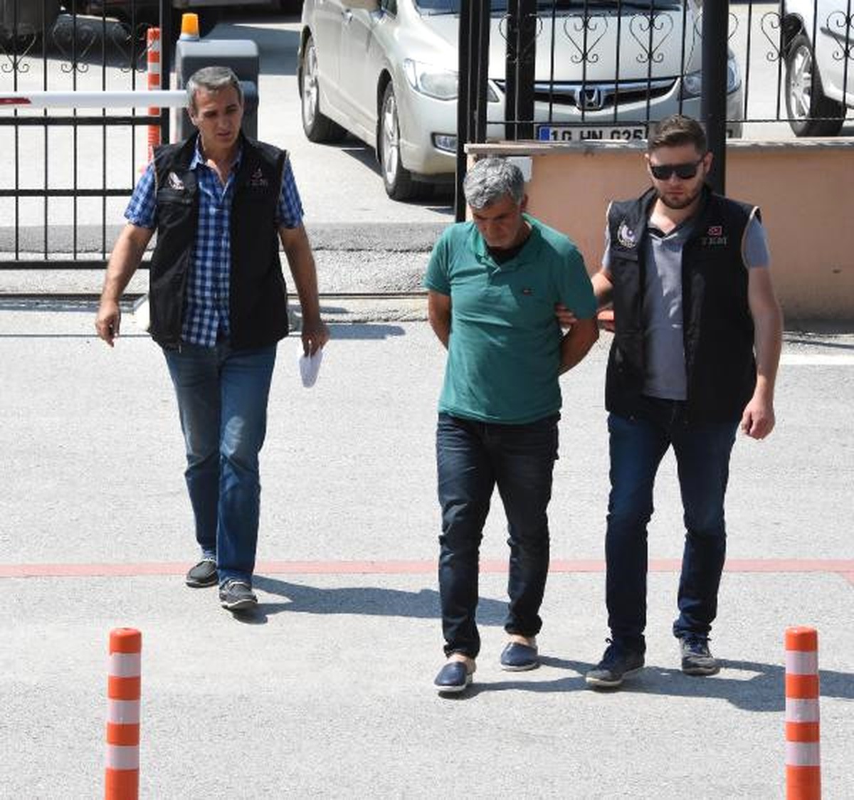 PKK\'lı Terörist Yunanistan\'a Kaçarken Yakalandı (2)