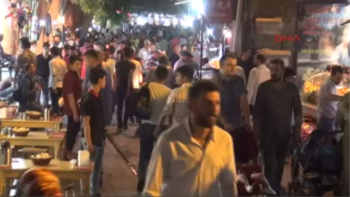 Şanlıurfa\'da Bayram Alışverişi Yoğunluğu