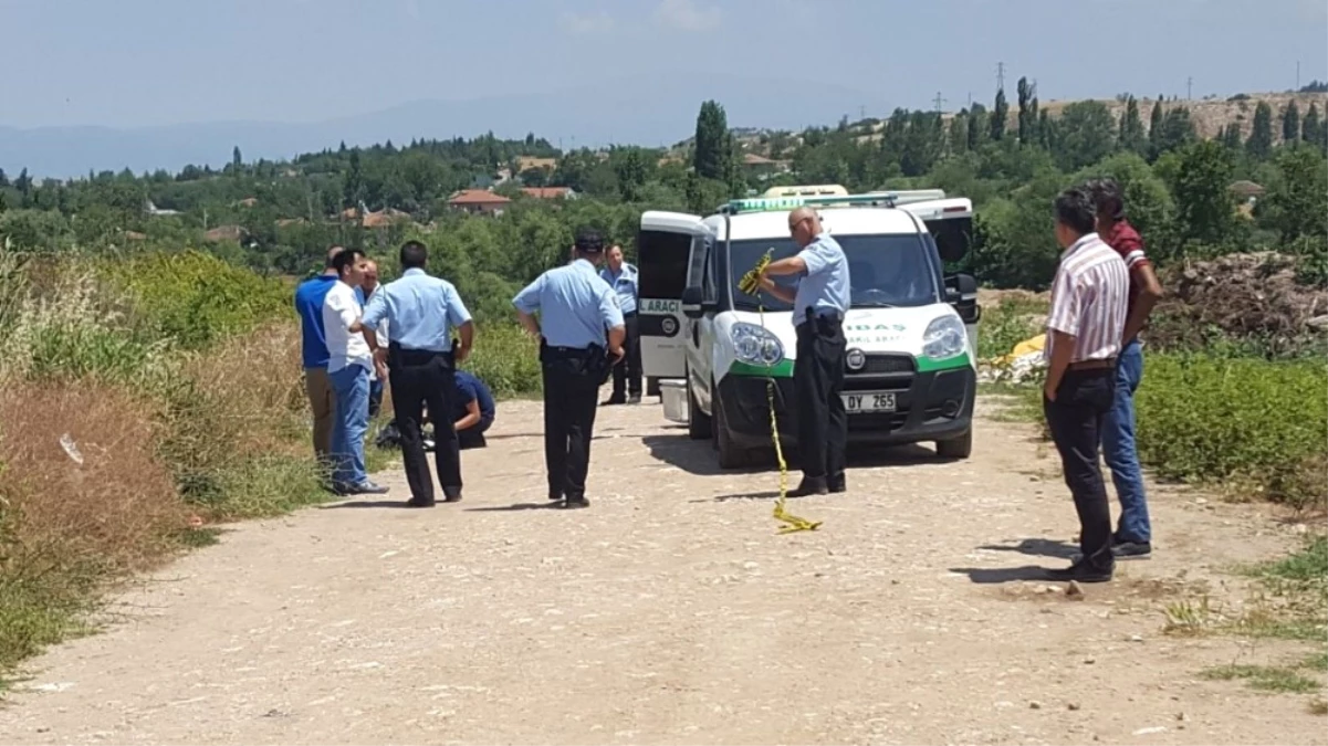 Tarla Kenarındaki Cinayetle İlgili 3 Tutuklama