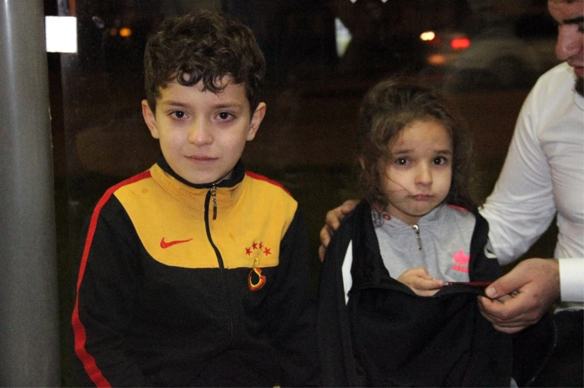 Konya\'da Akılalmaz Olay! Dalgın Anne Çocuklarını Tramvayda Unuttu