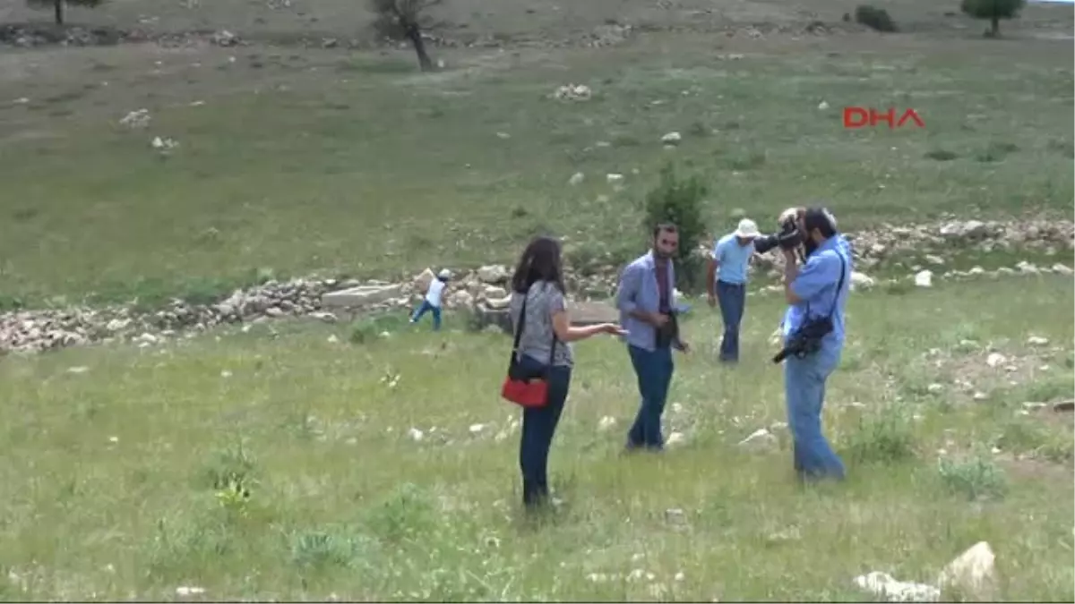 Tunceli Pertek\'te 1 Milyon Yıl Öncesine Ait Insan Yaşamı Bulgularına Rastlanıldı