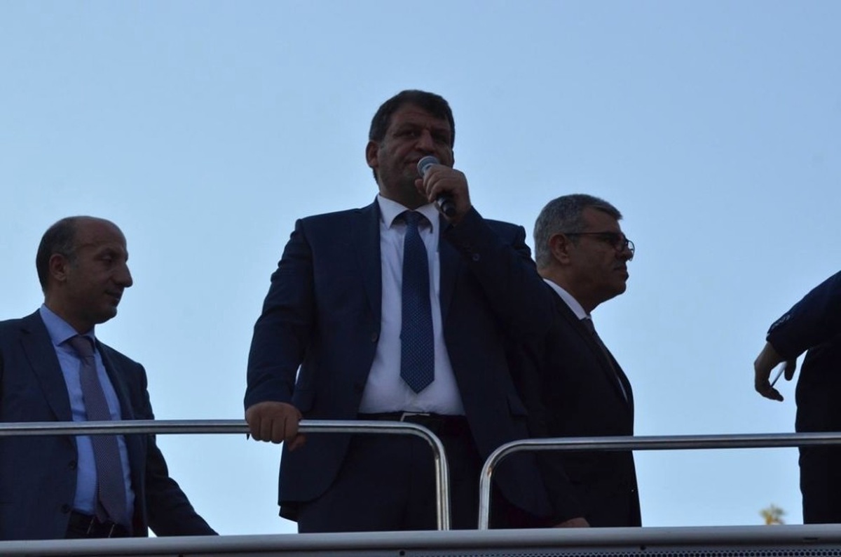 Akçakale\'den Cumhurbaşkanına Sevgi Gösterisi