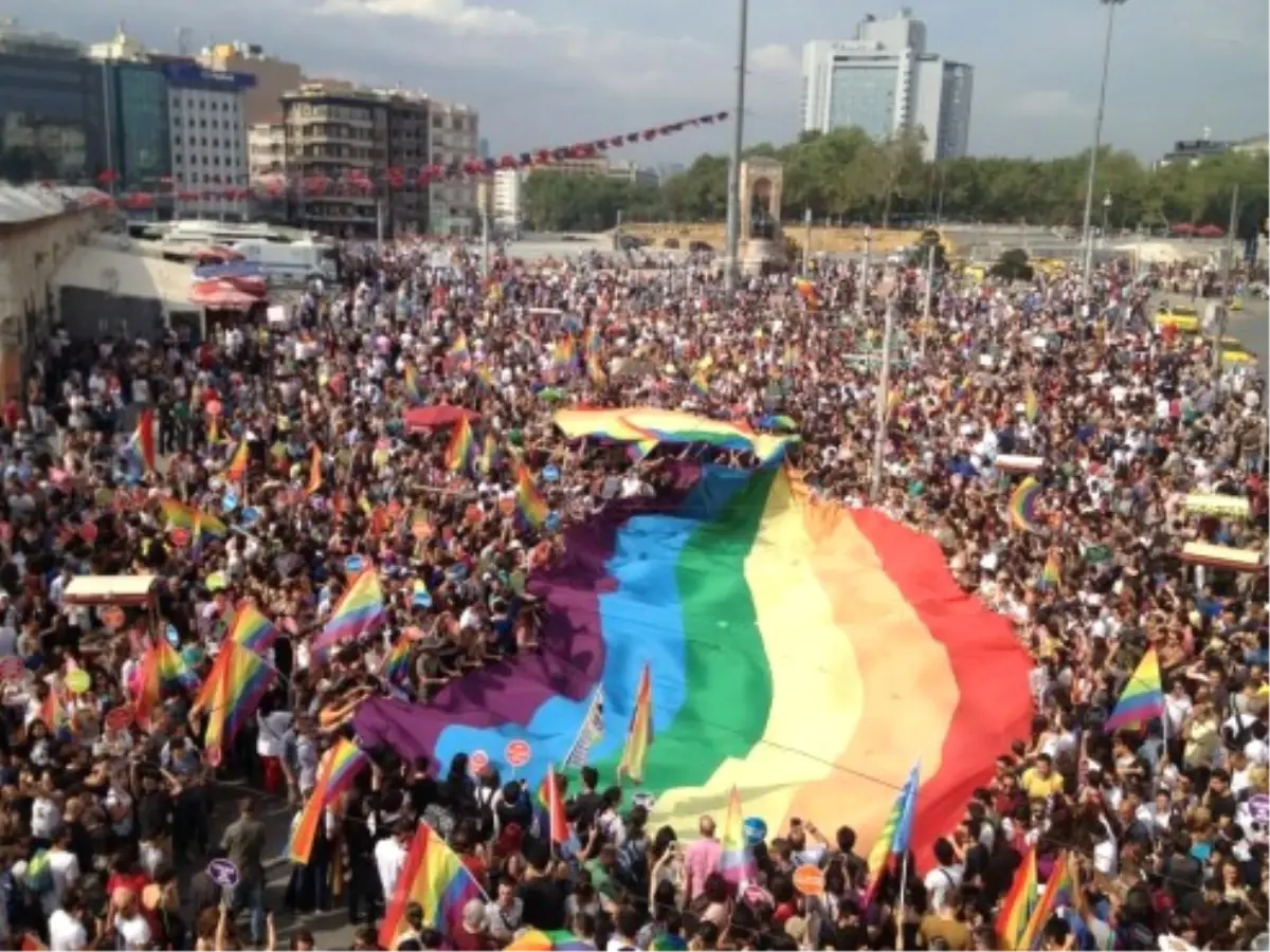 Lgbti Yürüyüşüne İzin Çıkmadı