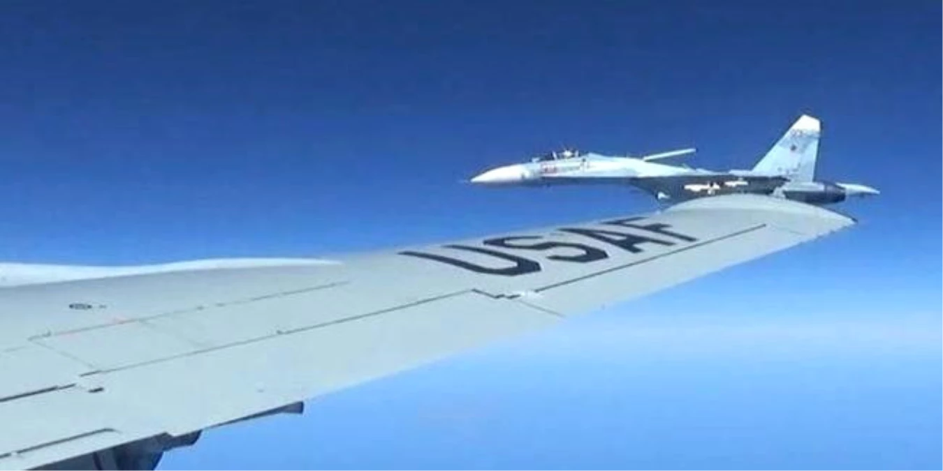Rus Jeti, ABD Savaş Uçağının 1,5 Metre Uzağında