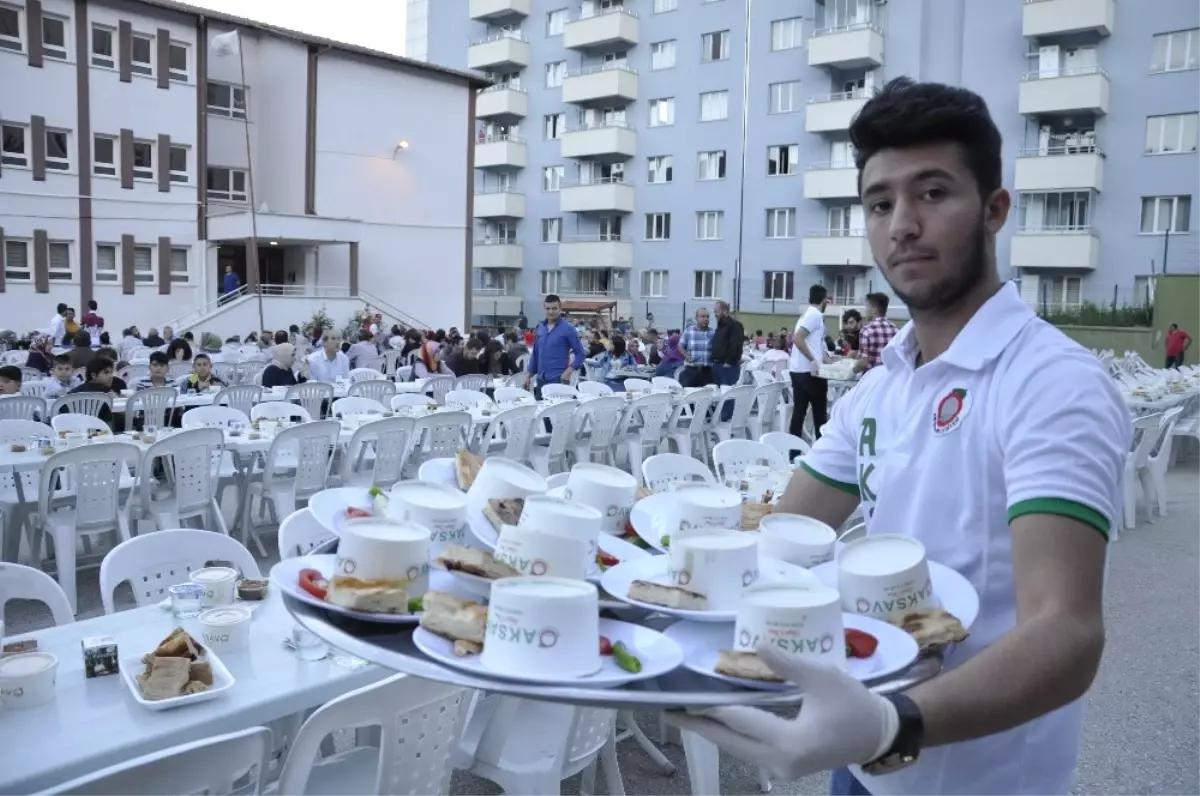 Şarkışla\'da Ramazanda 22 Bin 200 Kişiye İftar Verildi