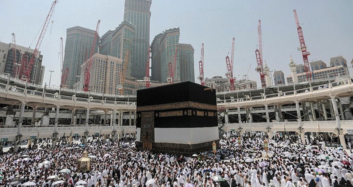 Suudi Arabistan İçişleri Bakanlığı: "Kabe\'ye Terör Saldırısı Önlendi"