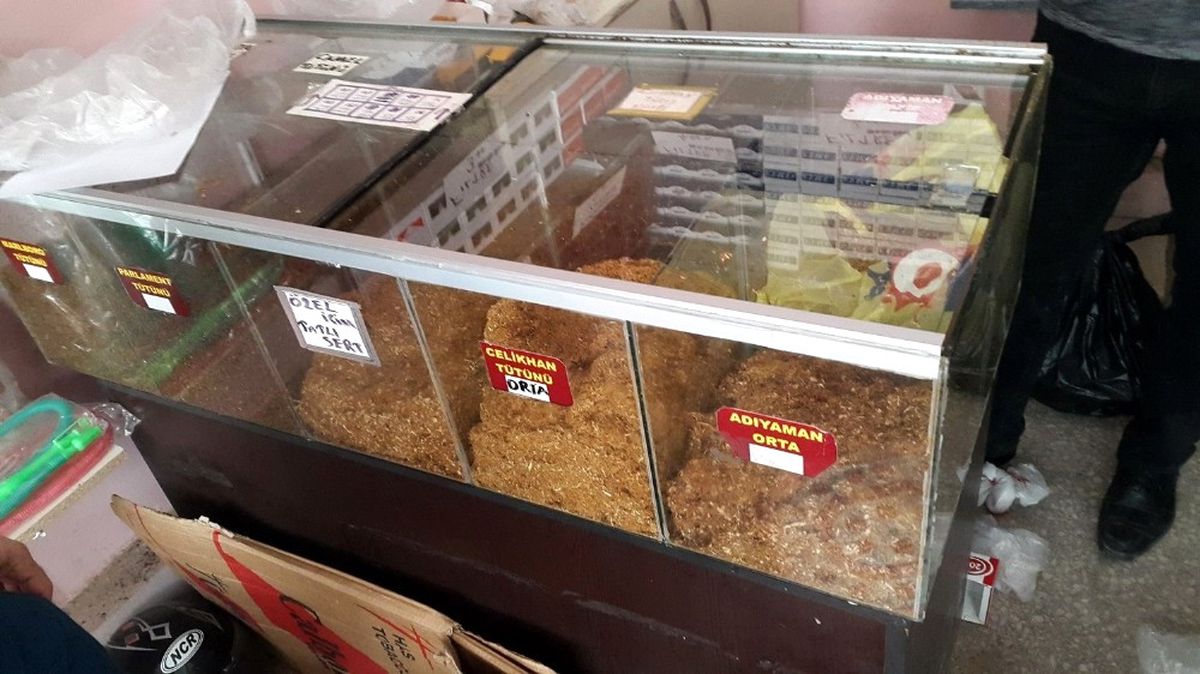 Uşak\'ta Kaçak Tütün Operasyonunda 150 Bin TL Ceza Kesildi