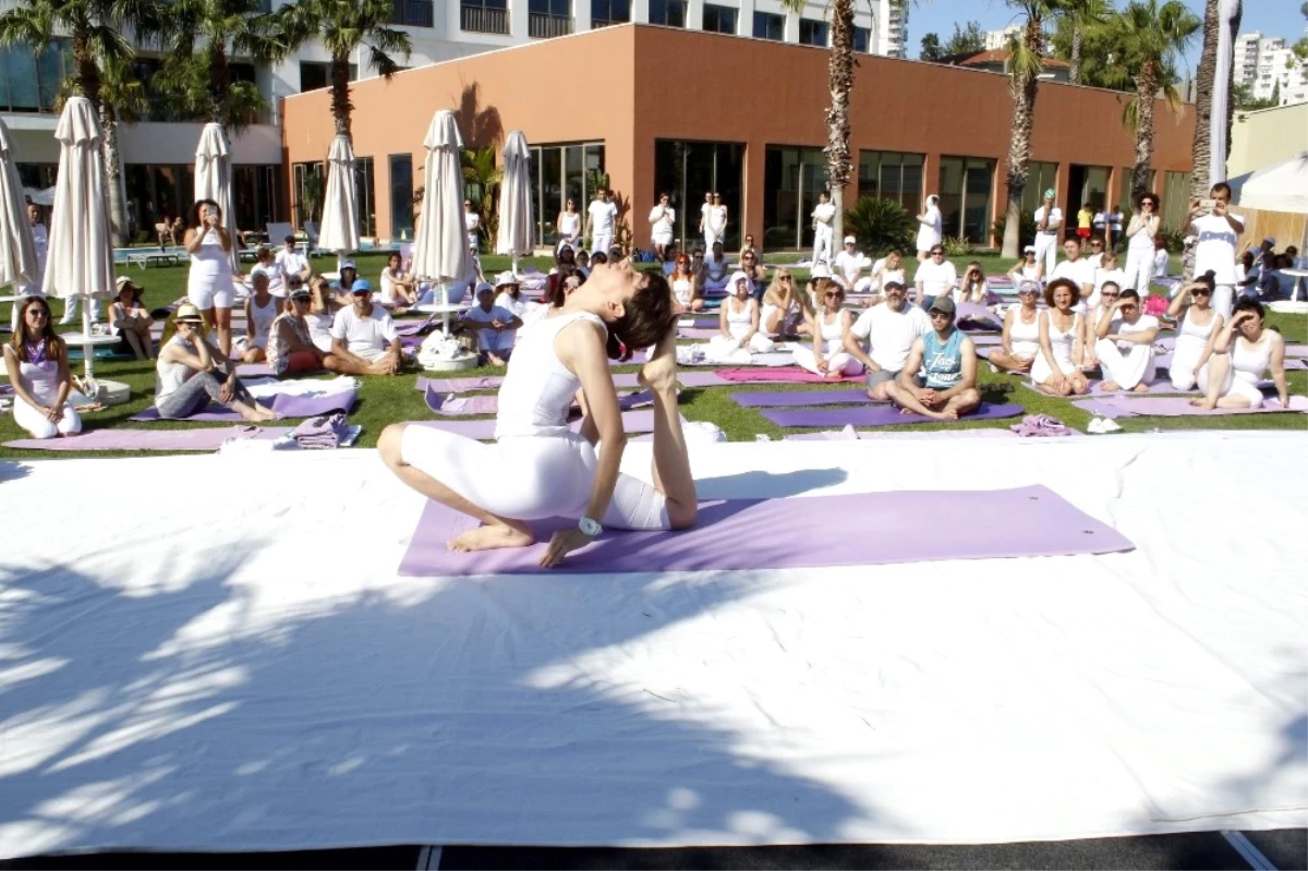 Antalya\'da Yoga Festivali Başladı