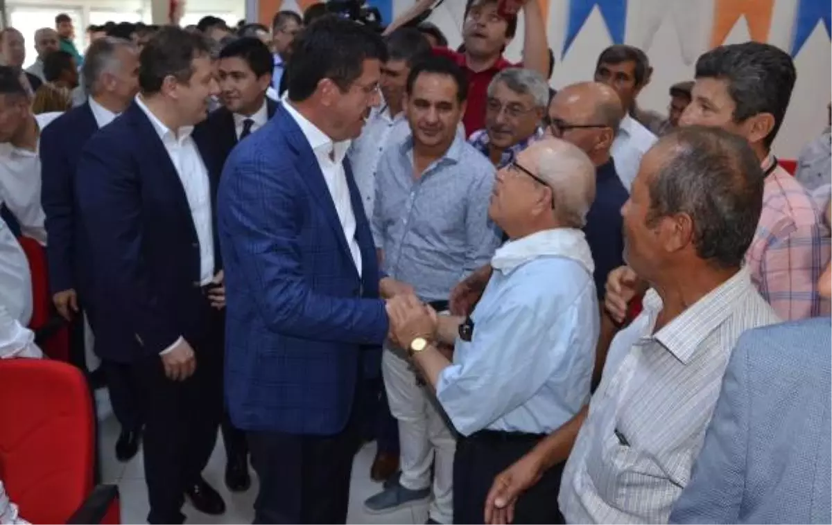 Bakan Zeybekci, Polislerin Bayramını Telsizden Kutladı (2)