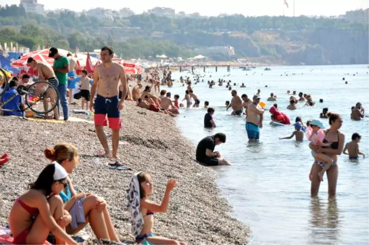 Bayramı Denizde Karşıladılar