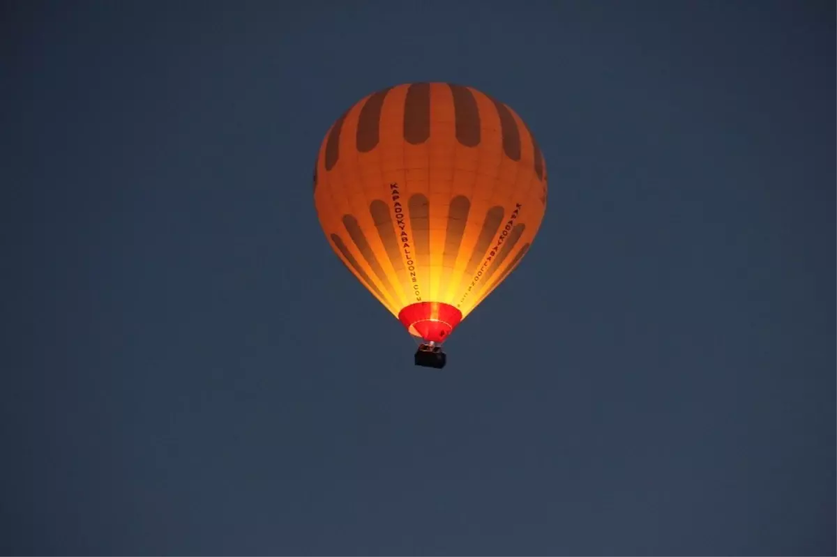 Kapadokya\'da Bayram Coşkusu Gökyüzünde Başladı