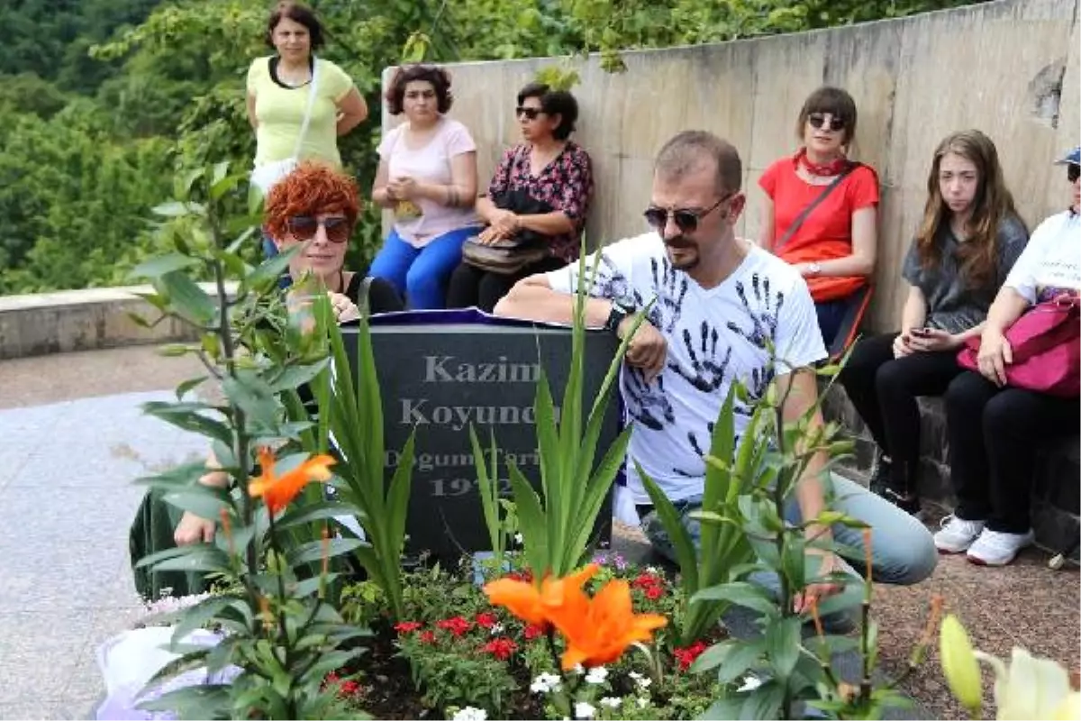 Kazım Koyuncu, Mezarı Başında Anıldı