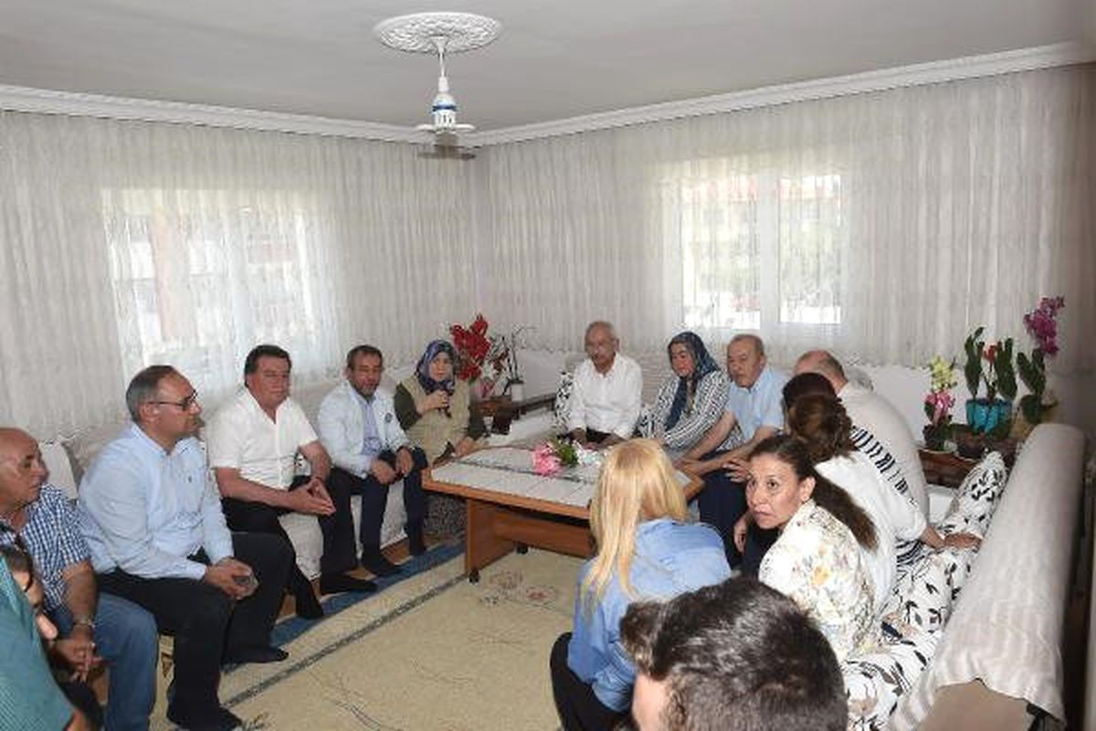 Kılıçdaroğlu, Bayram Namazını Köyde Kıldı (3)