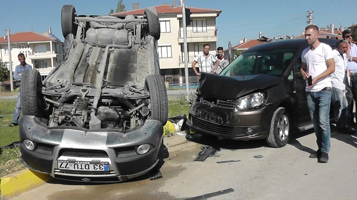 Kulu\'da Trafik Kazası: 4 Yaralı