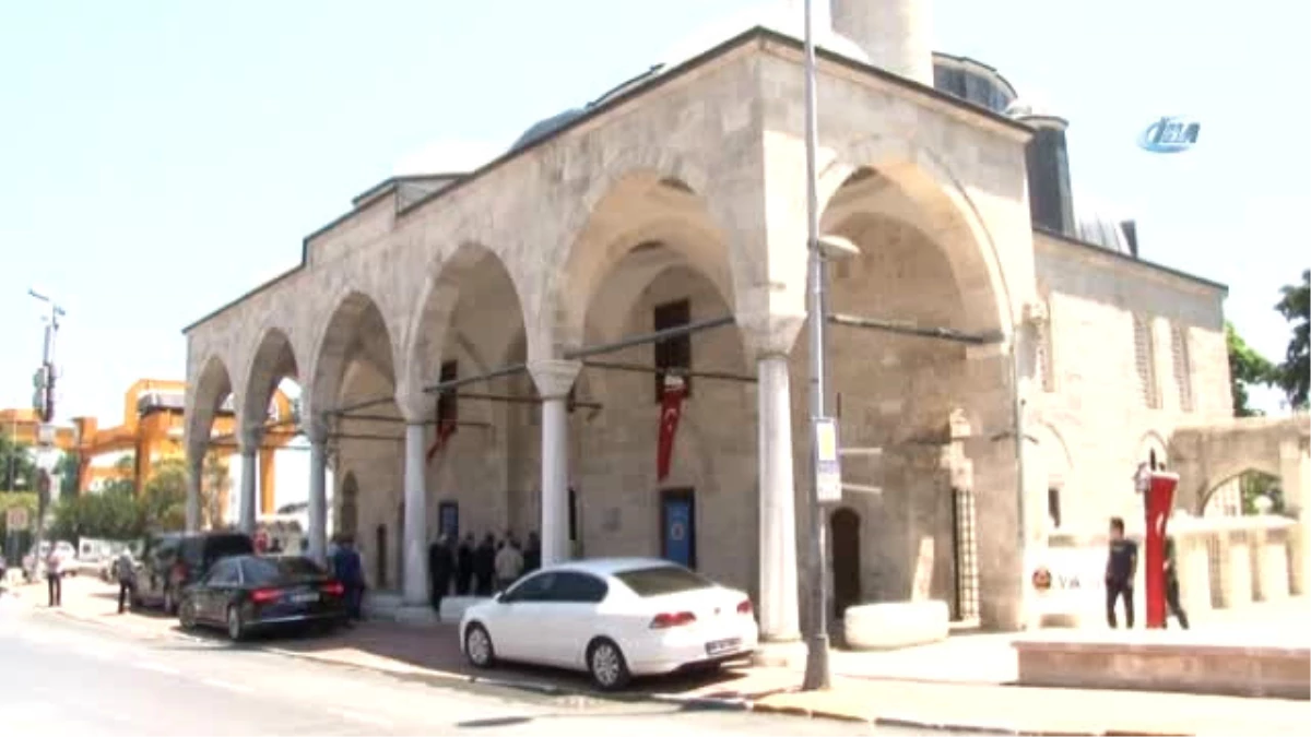 Mimar Sinan\'ın Eseri Molla Çelebi Camii Yeniden İbadete Açıldı