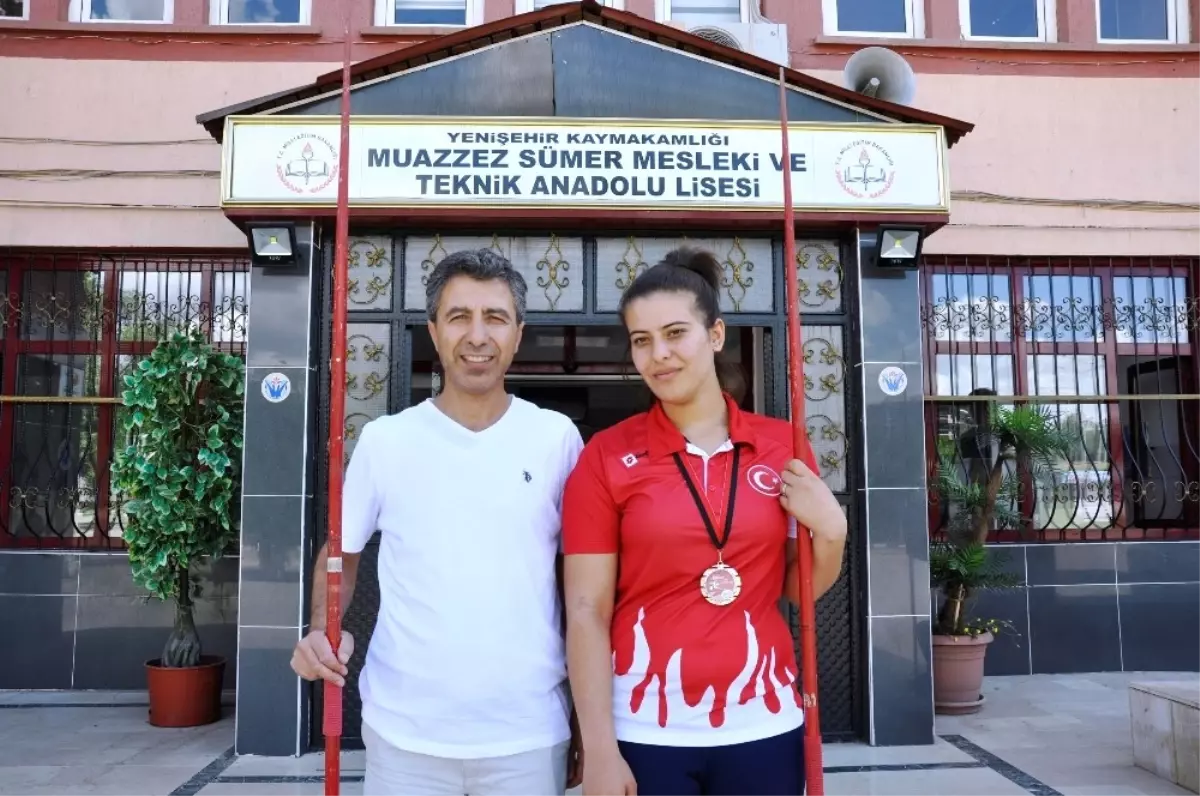 Öğretmeninin Anlattığı Hikaye Hayatını Değiştirdi