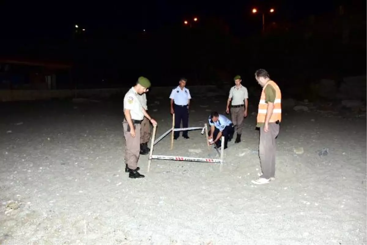 Alanya\'da Plajdaki Caretta Yuvasına Koruma