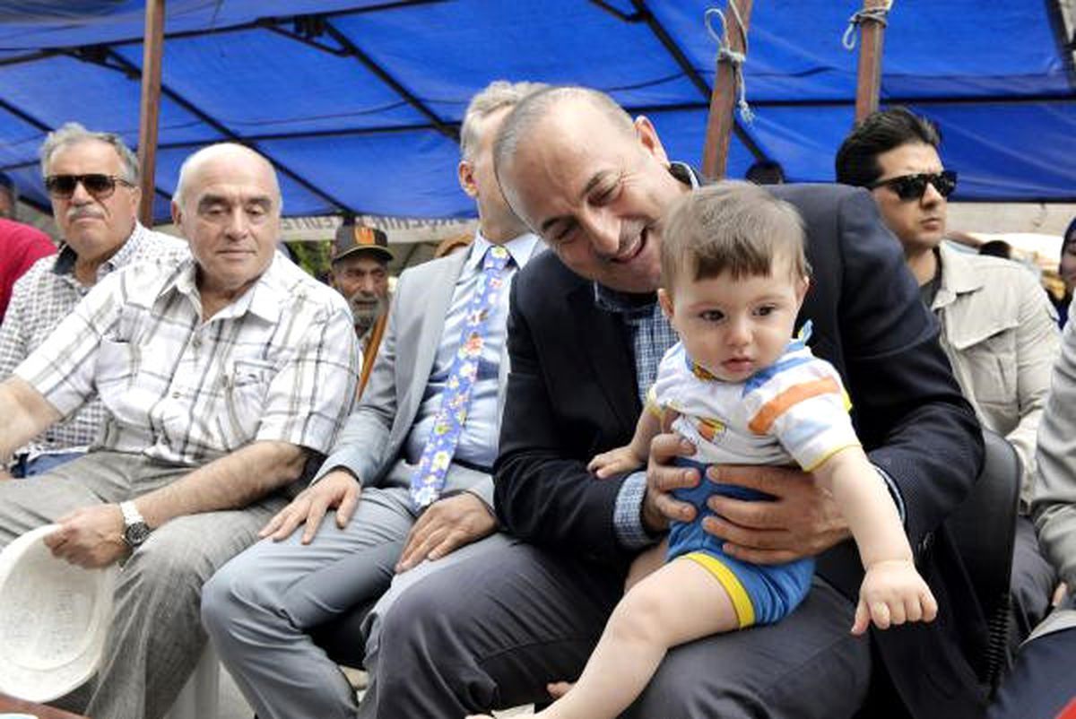 Bakan Çavuşoğlu: Başkalarına Saygı Duymak Düşer (2)