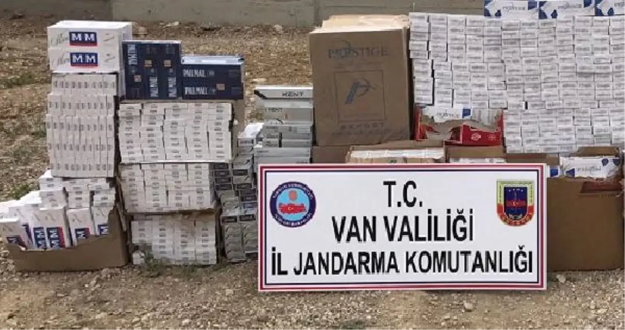 Başkale\'de 18 Bin 500 Paket Kaçak Sigara Ele Geçirildi