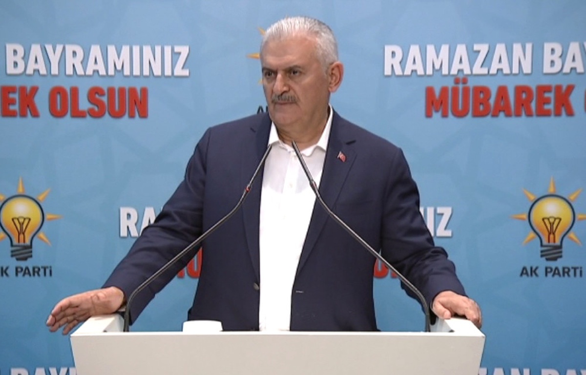 Biz Milletle Yürürüz, Milletle Beraber Gideriz"