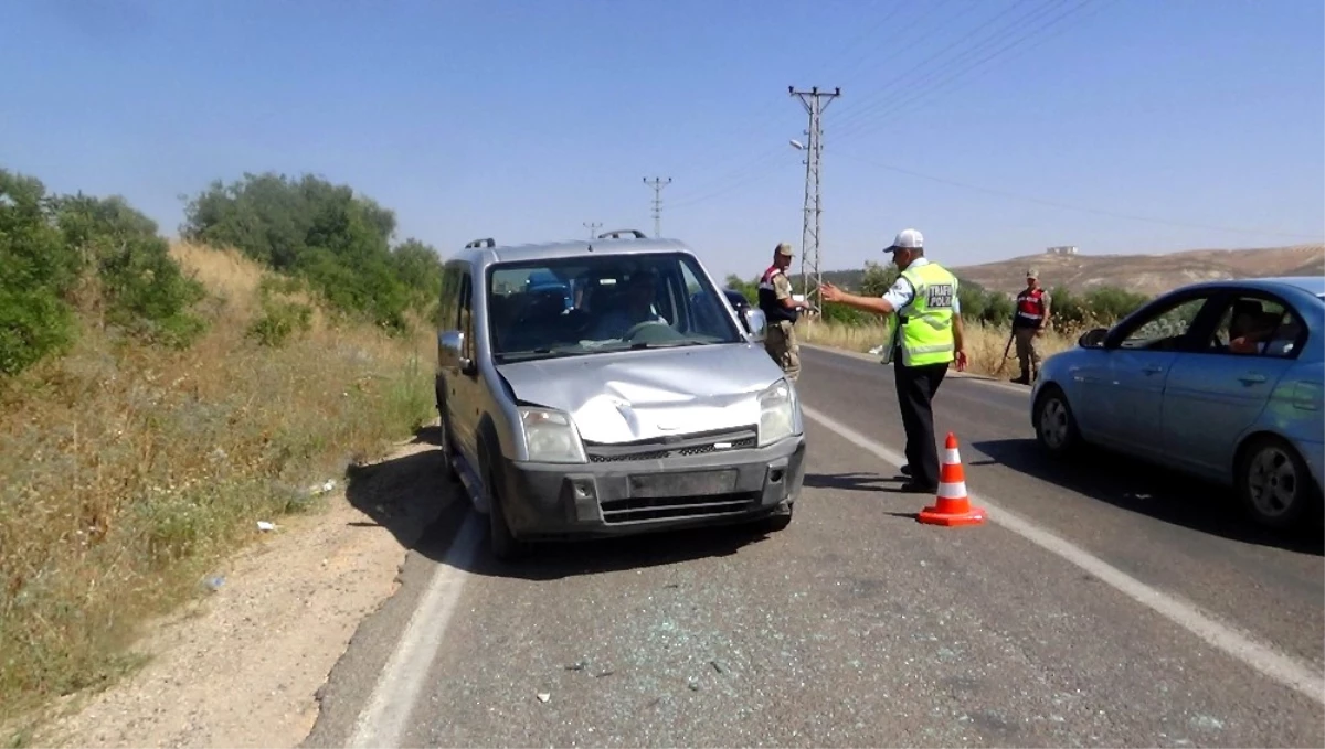 Kilis\'te Trafik Kazası: 8 Yaralı