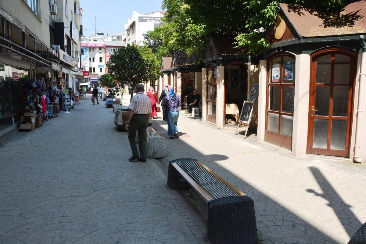 Sanat Sokağı\'nda Stant Sayısı Arttı