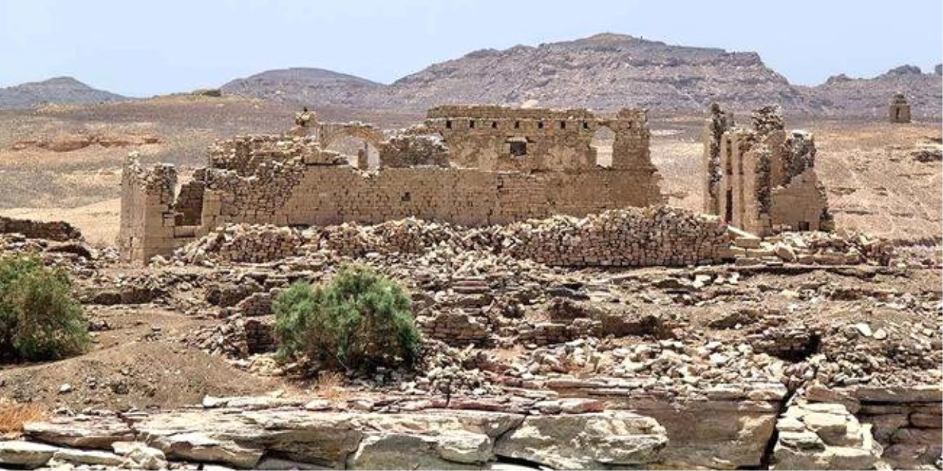 Mısır\'da Yolunu Kaybeden 3 Kişi Açlık ve Susuzluktan Öldü