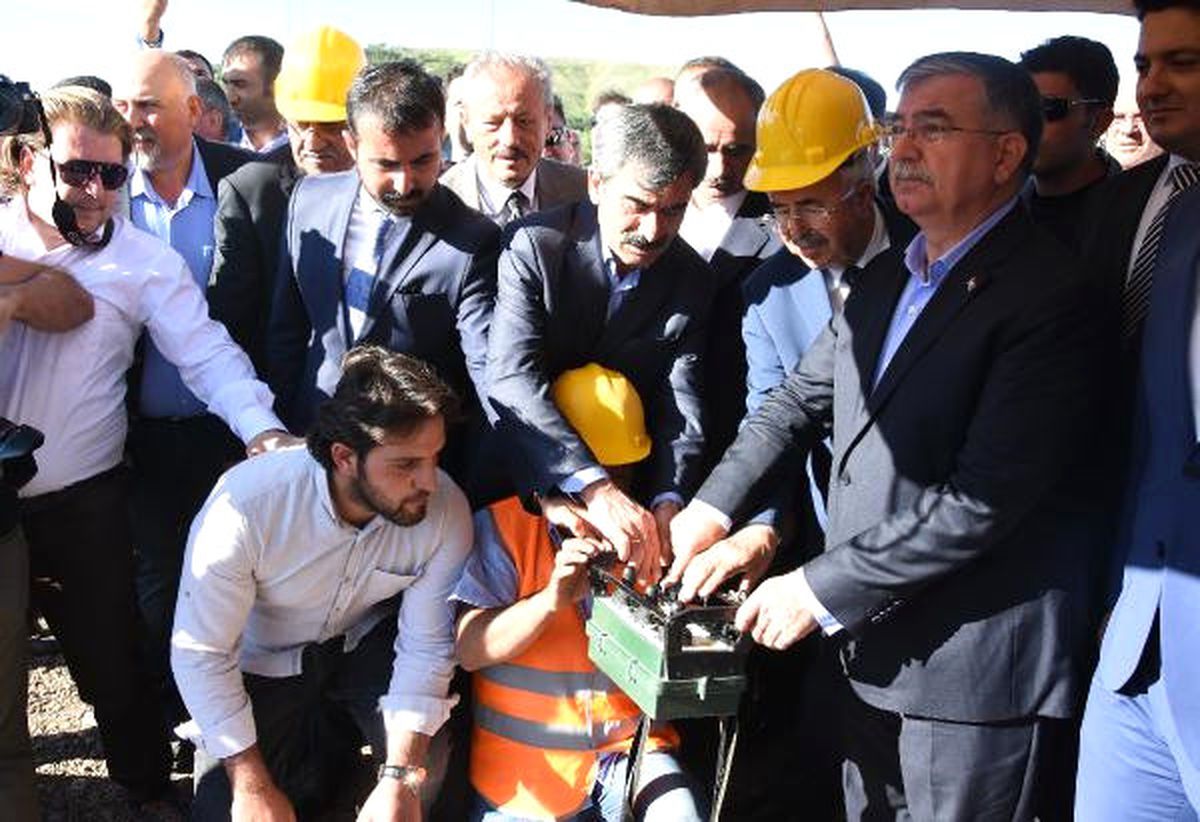 Bakan Yılmaz: Eğitime Yeni Müfredatla Başlayacağız (2)