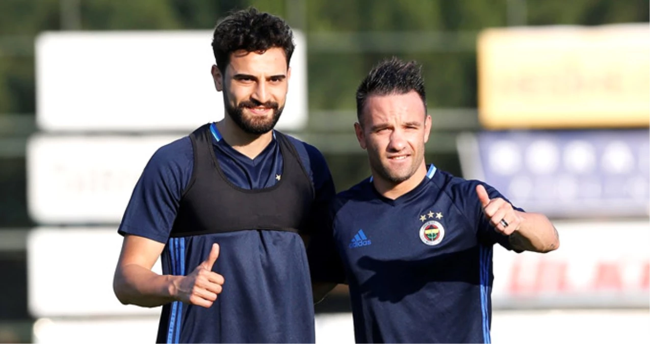 Fenerbahçe, 2017-2018 Sezonunu Açtı, Yeni Transferler Boy Gösterdi