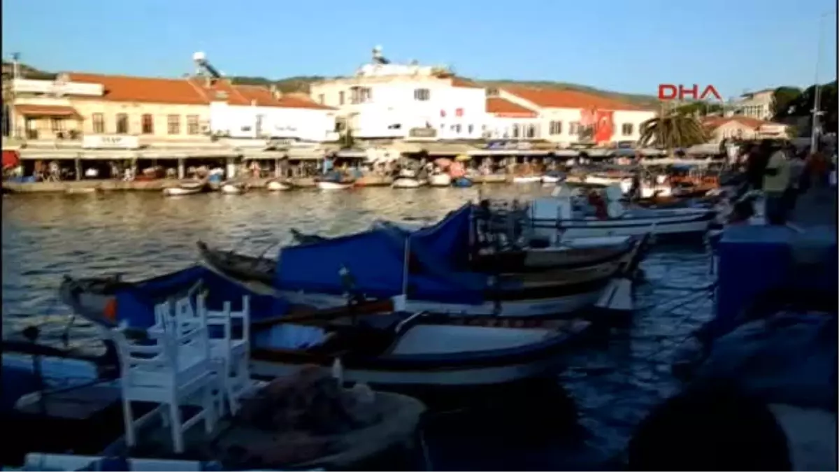 Izmir Foça Doldu Taştı