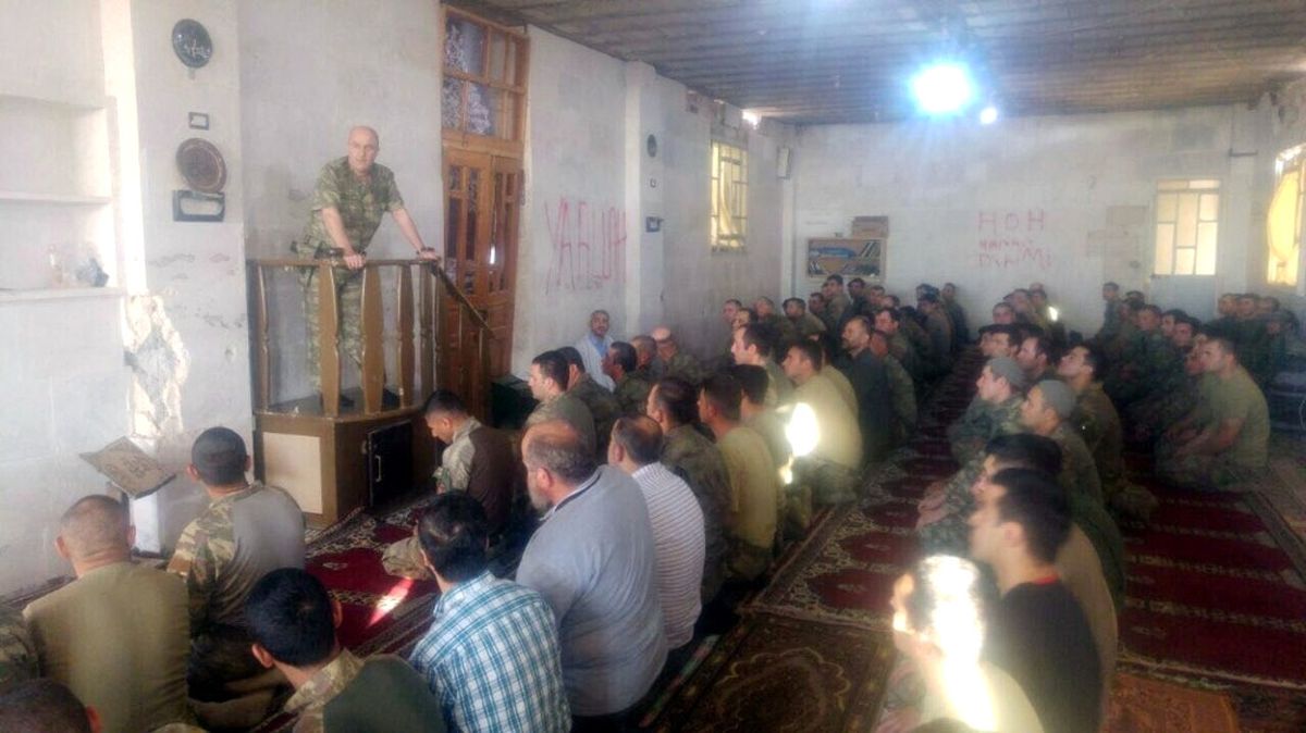 Korgeneral Zekai Aksakallı El Bab\'ta