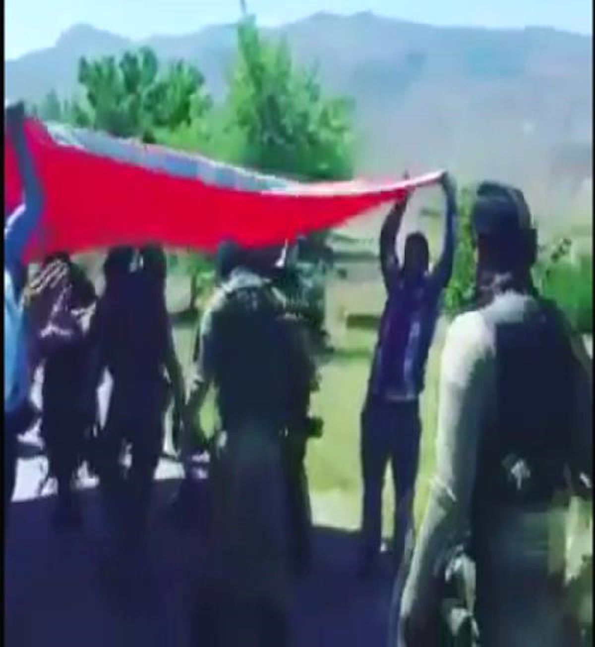 Operasyondan Dönen Komandolara Davul- Zurnalı Karşılama