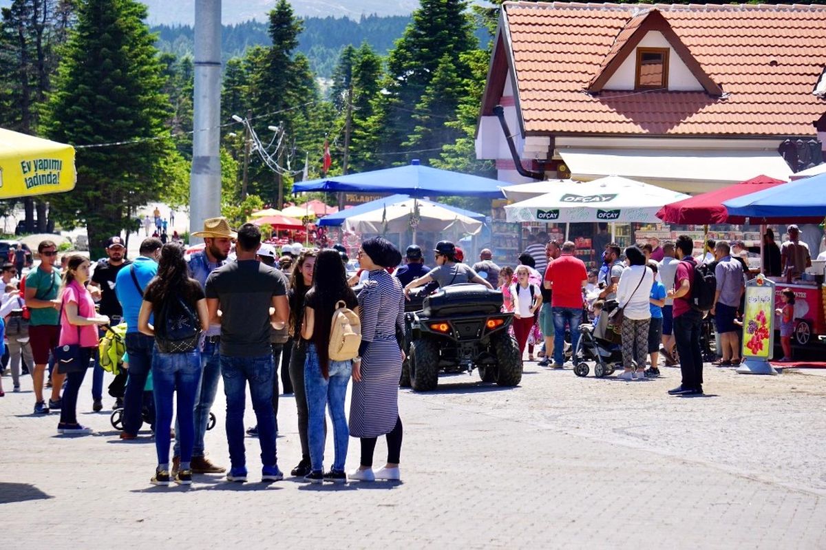 Uludağ\'a Ramazan Bayramı\'nda 100 Bin Ziyaretçi