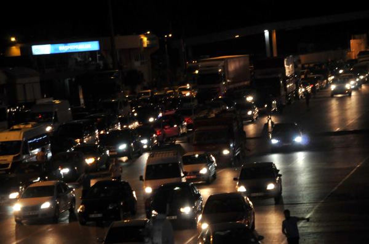 Yalova\'da Trafikte Yoğunluk Yaşanmadı (2)
