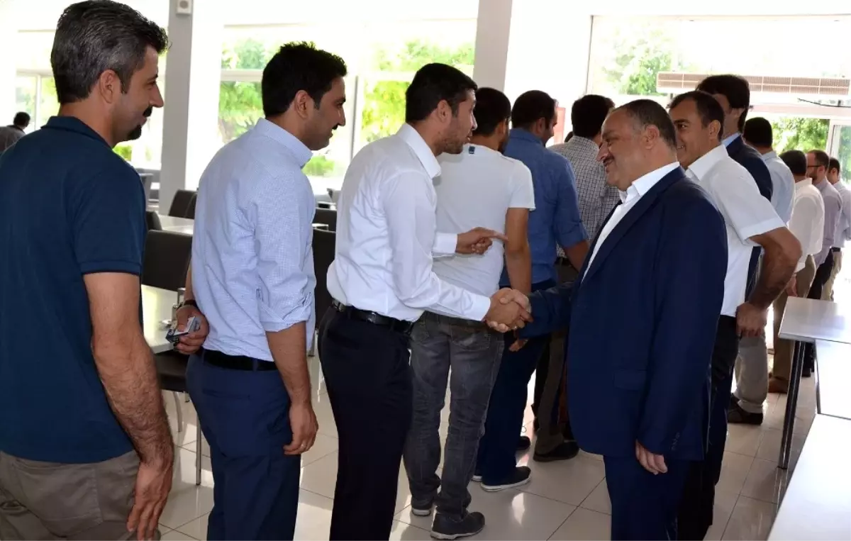 Dicle Elektrik\'te Bayramlaşma ve Yıldönümü Bir Arada