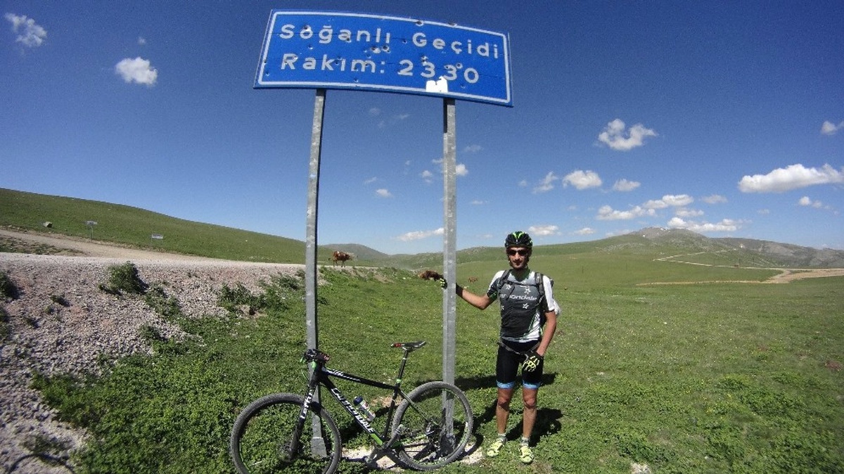 Doğu Karadeniz Yaylalarını Pedal Çevirerek Gezdiler