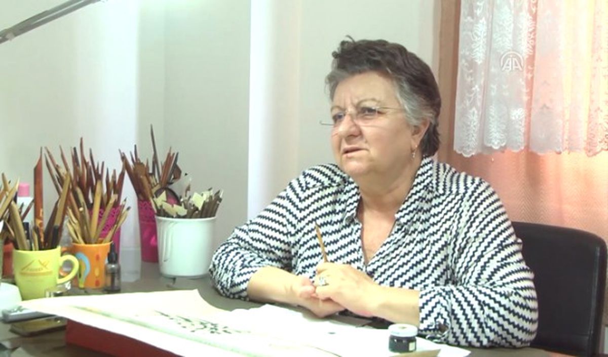 Engeli, Kadın Hattatın Başarısına Engel Olmadı