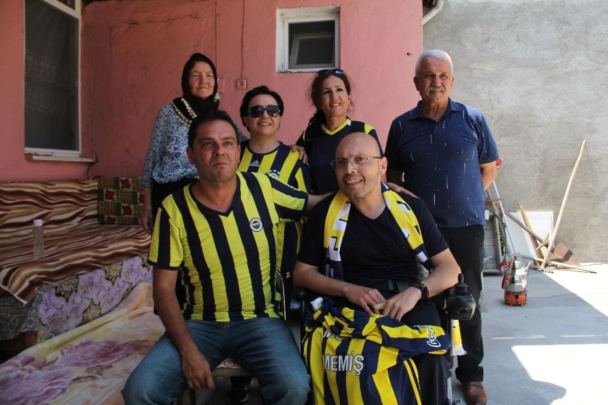 Fenerbahçe Taraftarından Örnek Davranış
