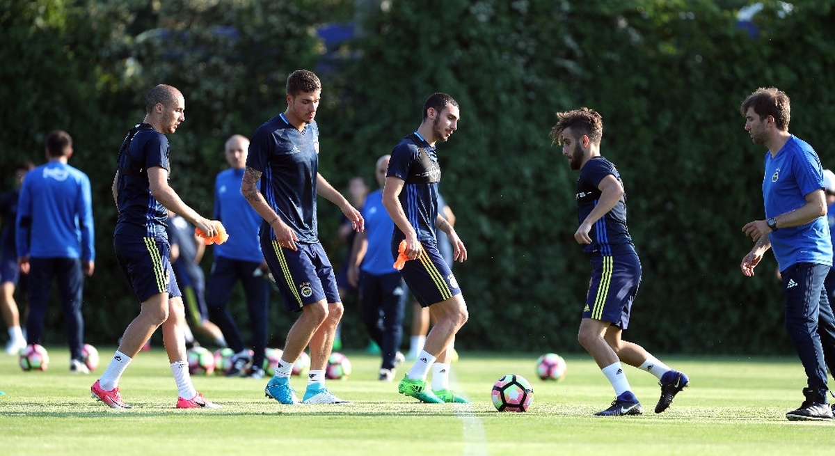 Fenerbahçe Yeni Sezon Hazırlıklarını Sürdürdü