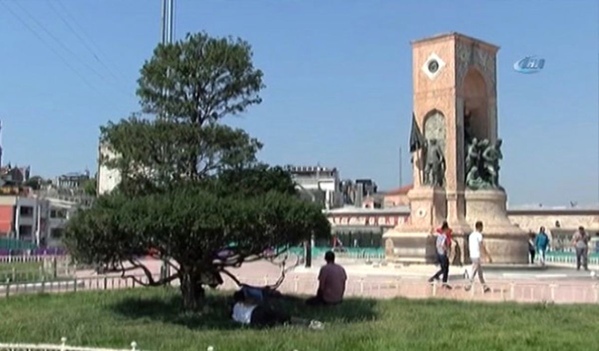 İstanbul\'da Kavurucu Sıcaklar Vatandaşları Bunalttı