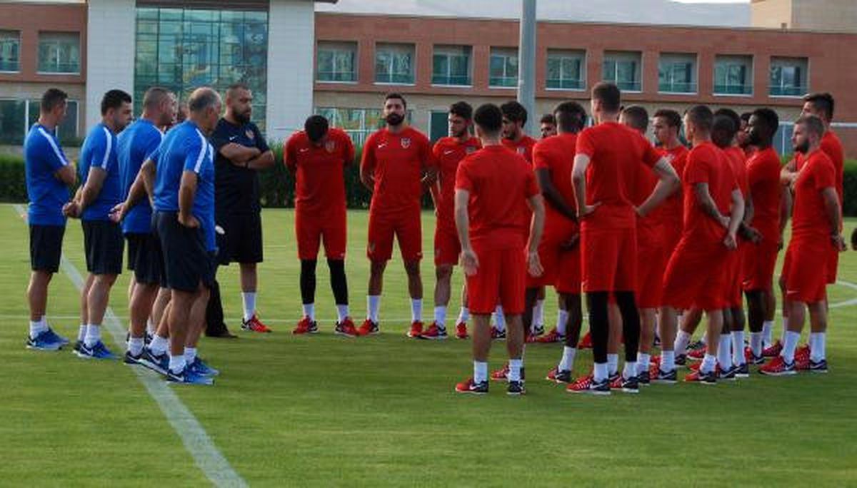 Kayserispor Topbaşı Yaptı
