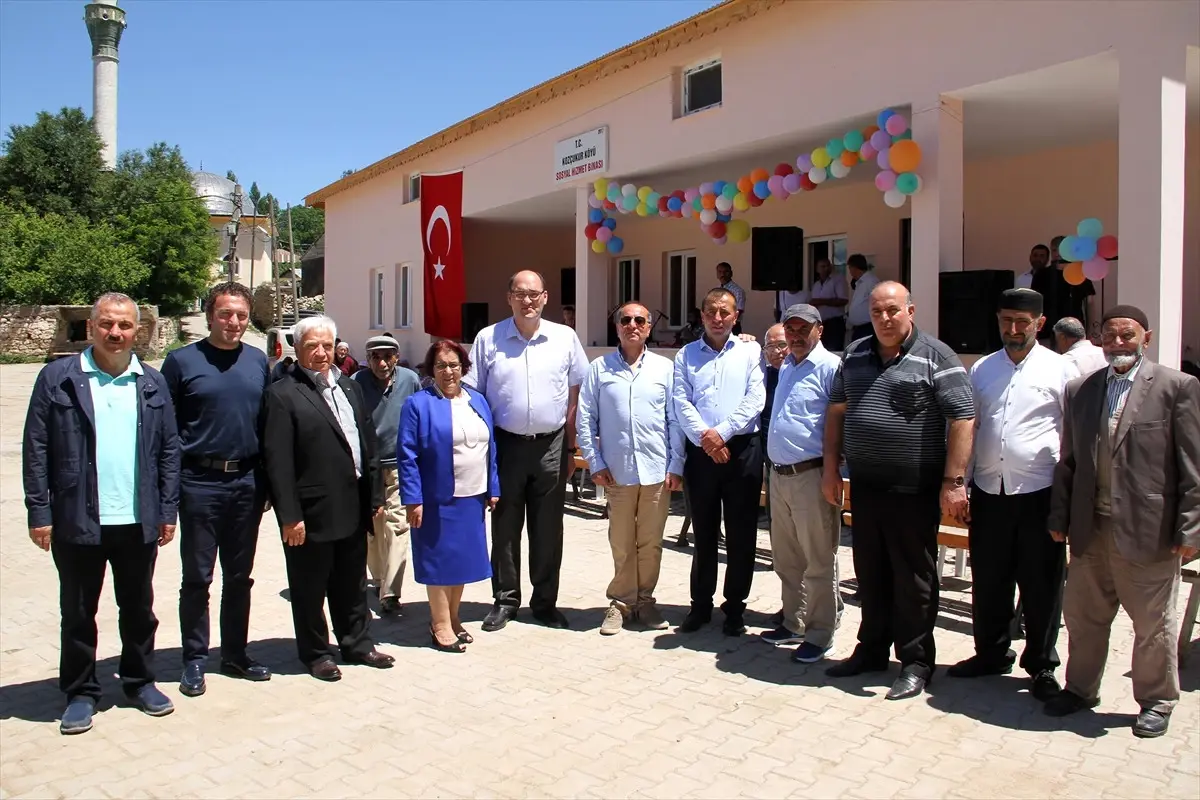 Köye Çok Amaçlı Salon Yaptılar