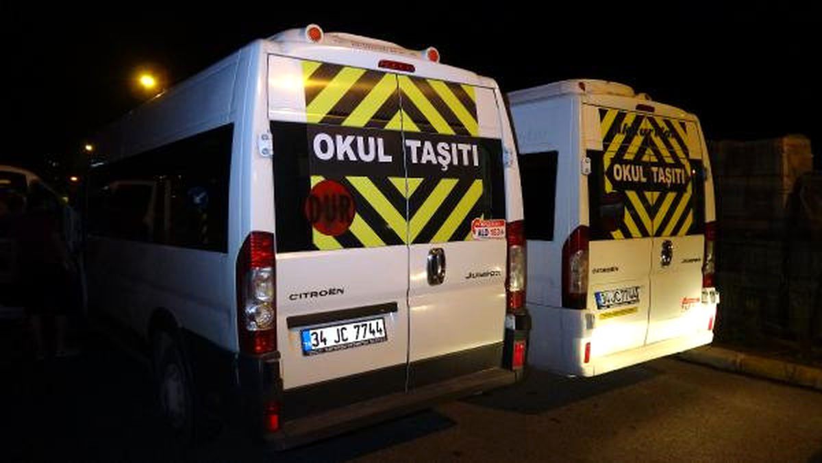 Plakaları Aynı Olan İki Minibüs Yakalandı